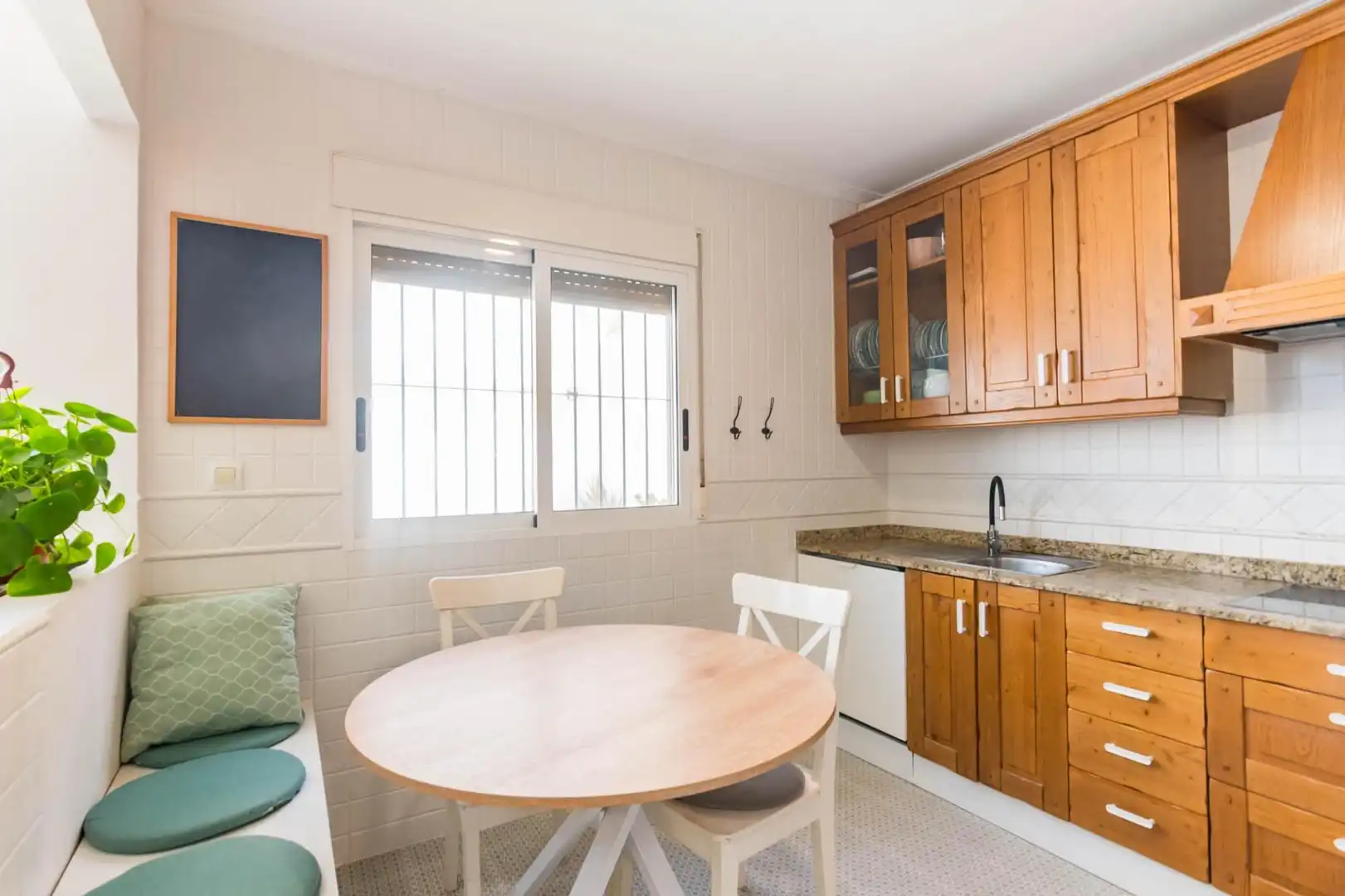 Kitchen of Duplexes for sale in Beniel  with Air Conditioner, Terrace and Storage room