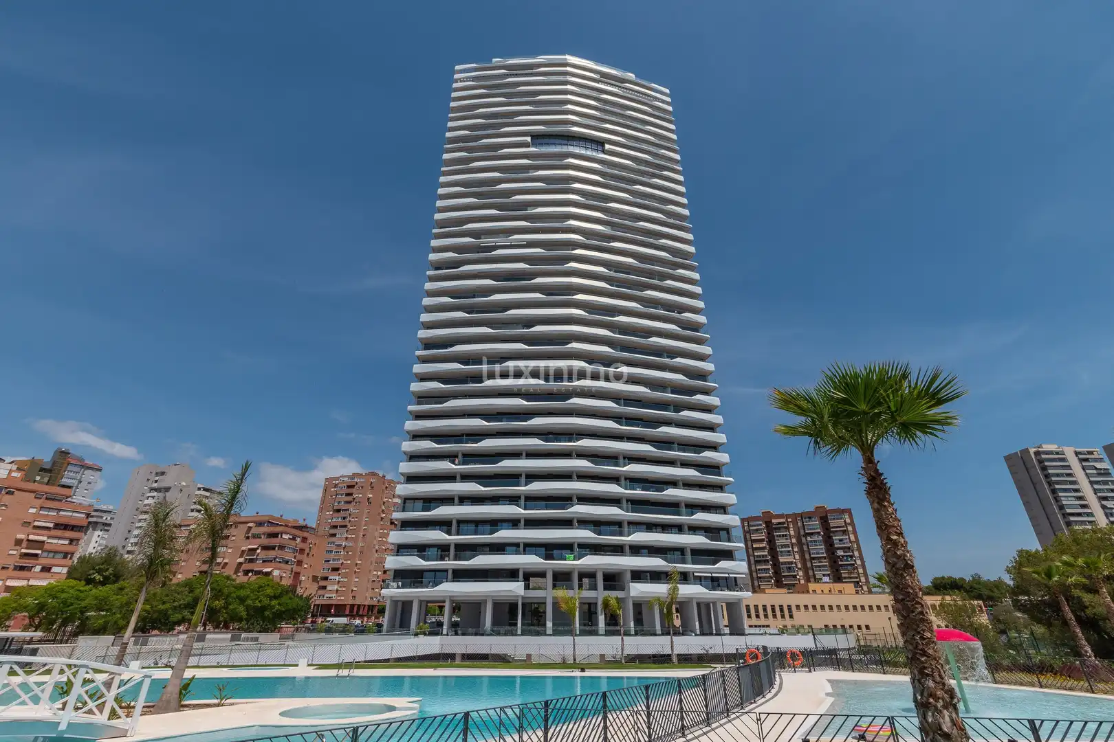 Exterior view of Flat for sale in Benidorm  with Air Conditioner, Heating and Private garden