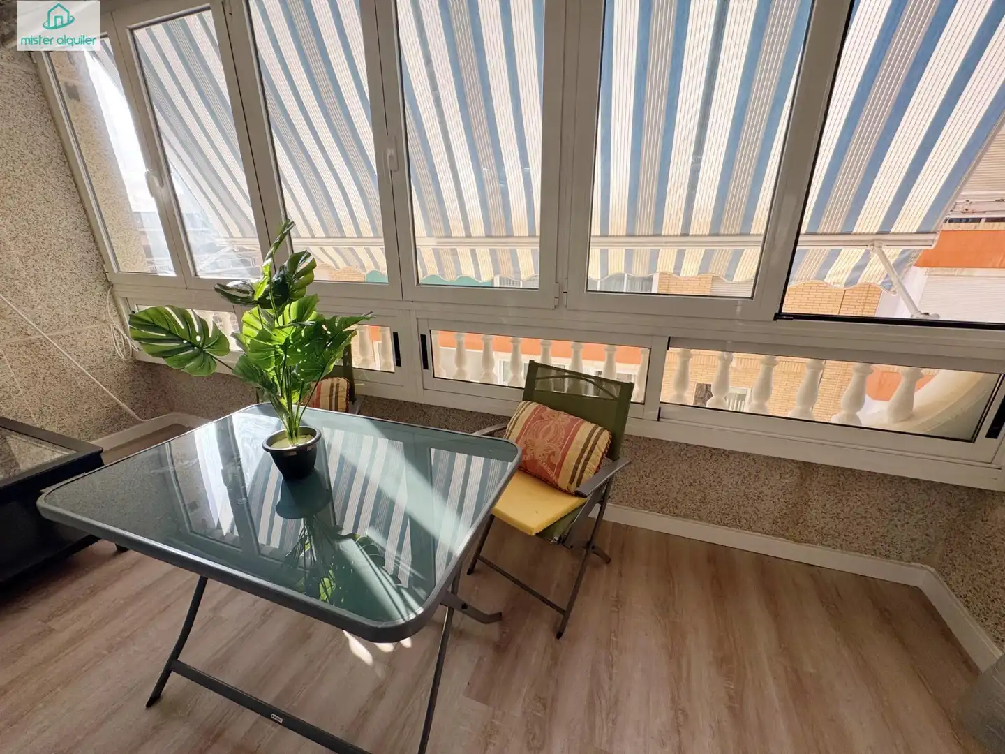 Appartement compact avec terrasse à louer à Calle COLON 12 B, imagen 6