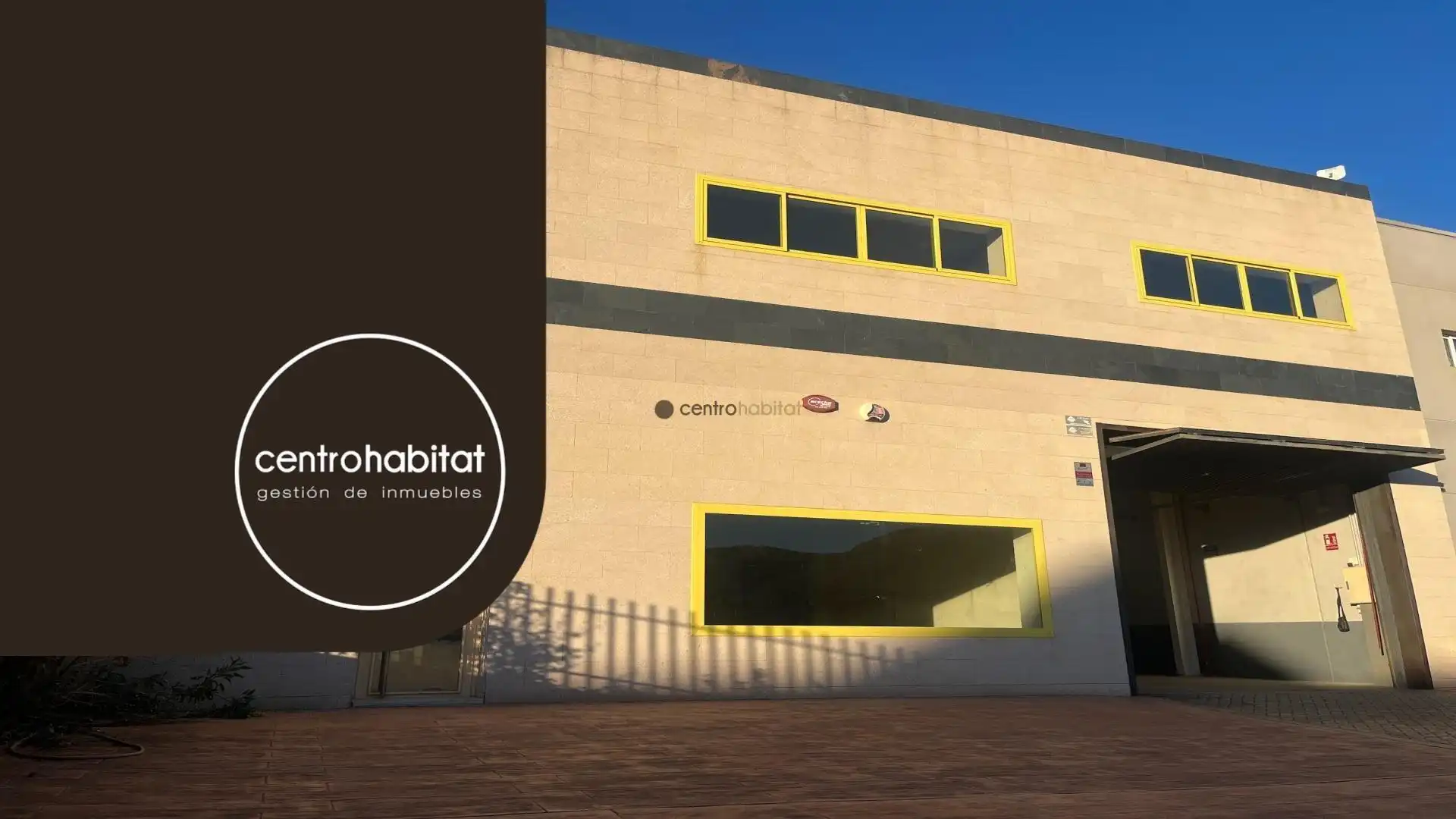 Nau industrial en venda a Campo Alto - Club de Campo