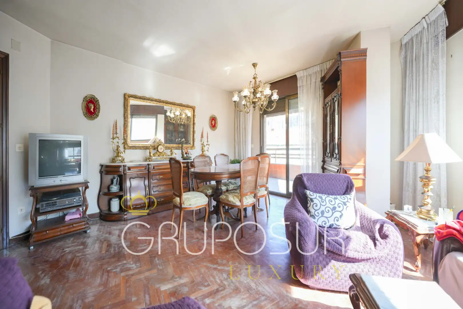 Comedor de Piso en venta en Valladolid con Calefacción, Parquet y Terraza