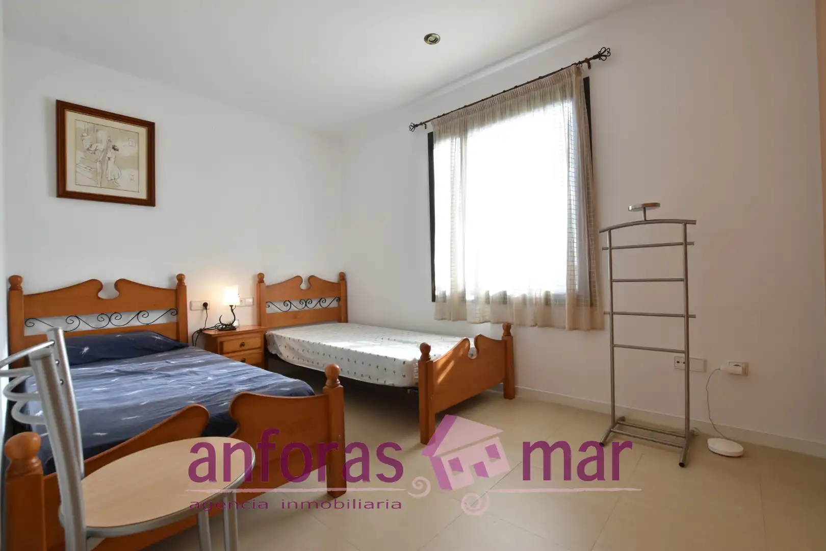 Habitación de Casa adosada en venta en Torredembarra con Aire acondicionado, Calefacción y Jardín privado
