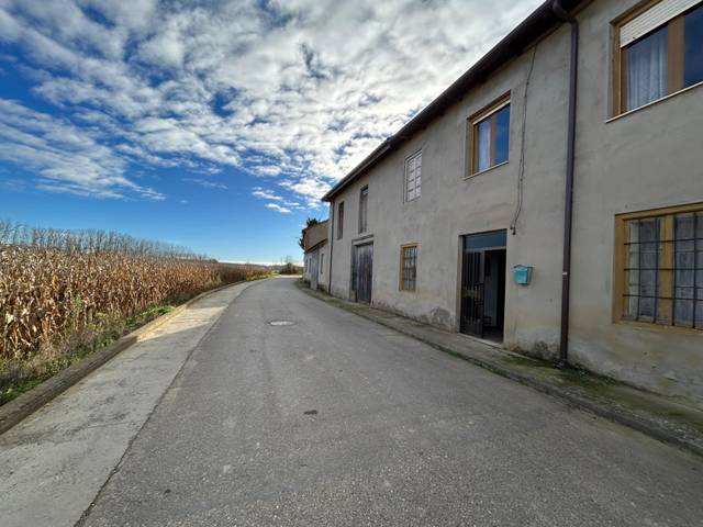 Finca rústica en Venta en Valderrey