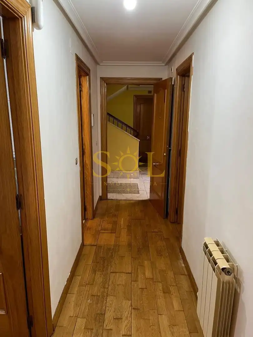 Piso en venta en León Capital  con Calefacción, Parquet y TV