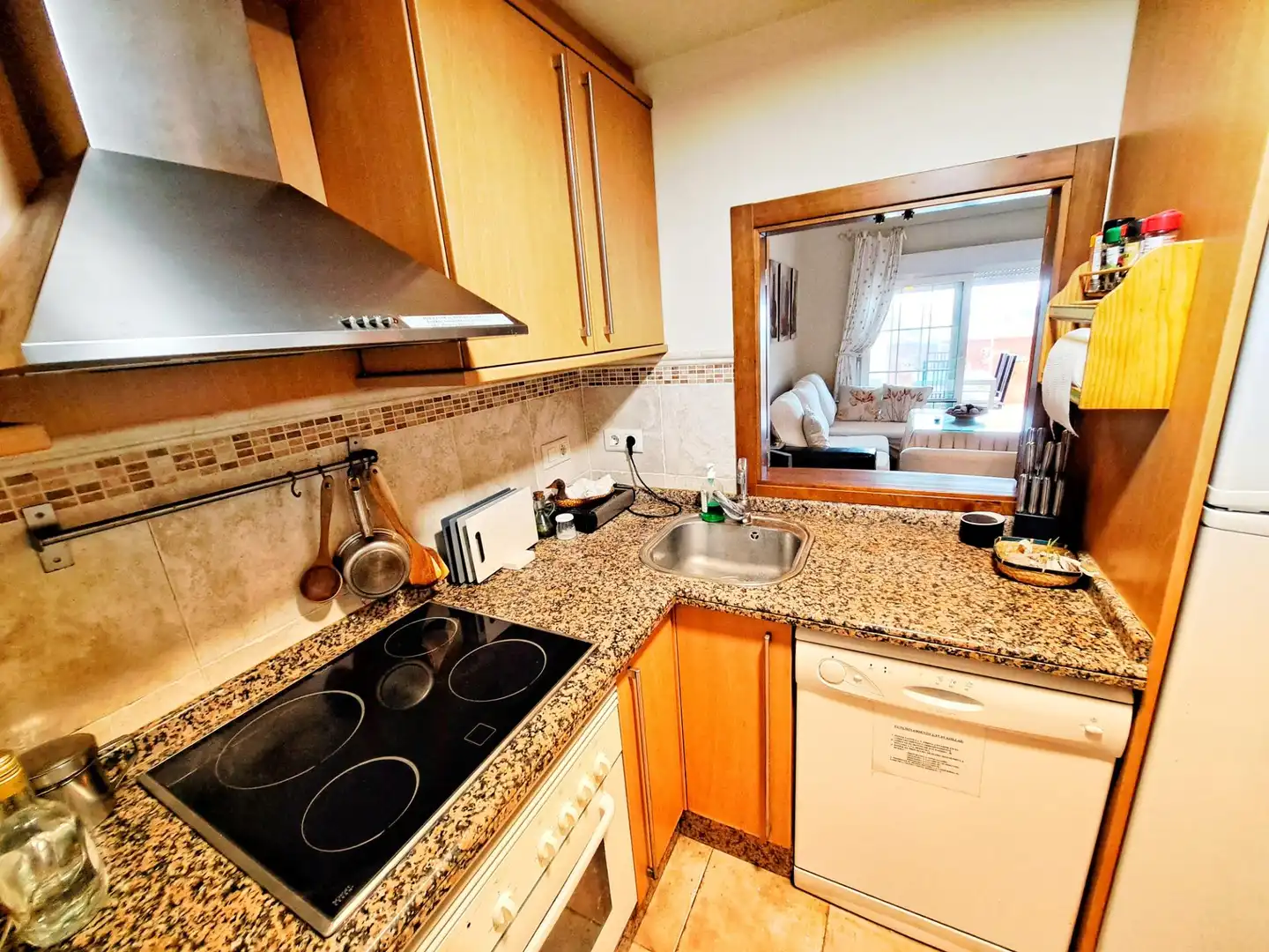 Küche von Wohnungen zum Verkauf in Ayamonte mit Privatgarten, Terrasse und Möbliert