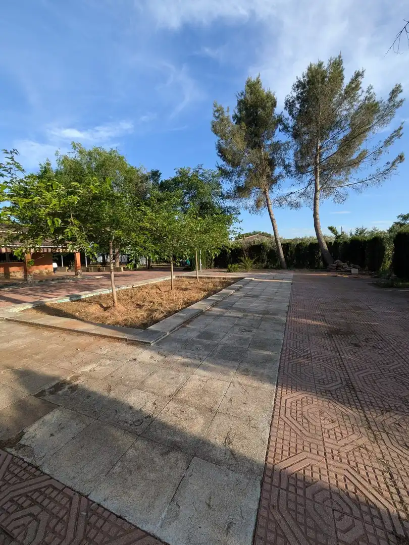 Finca rústica en venta en Miguelturra con Aire acondicionado, Calefacción y Jardín privado