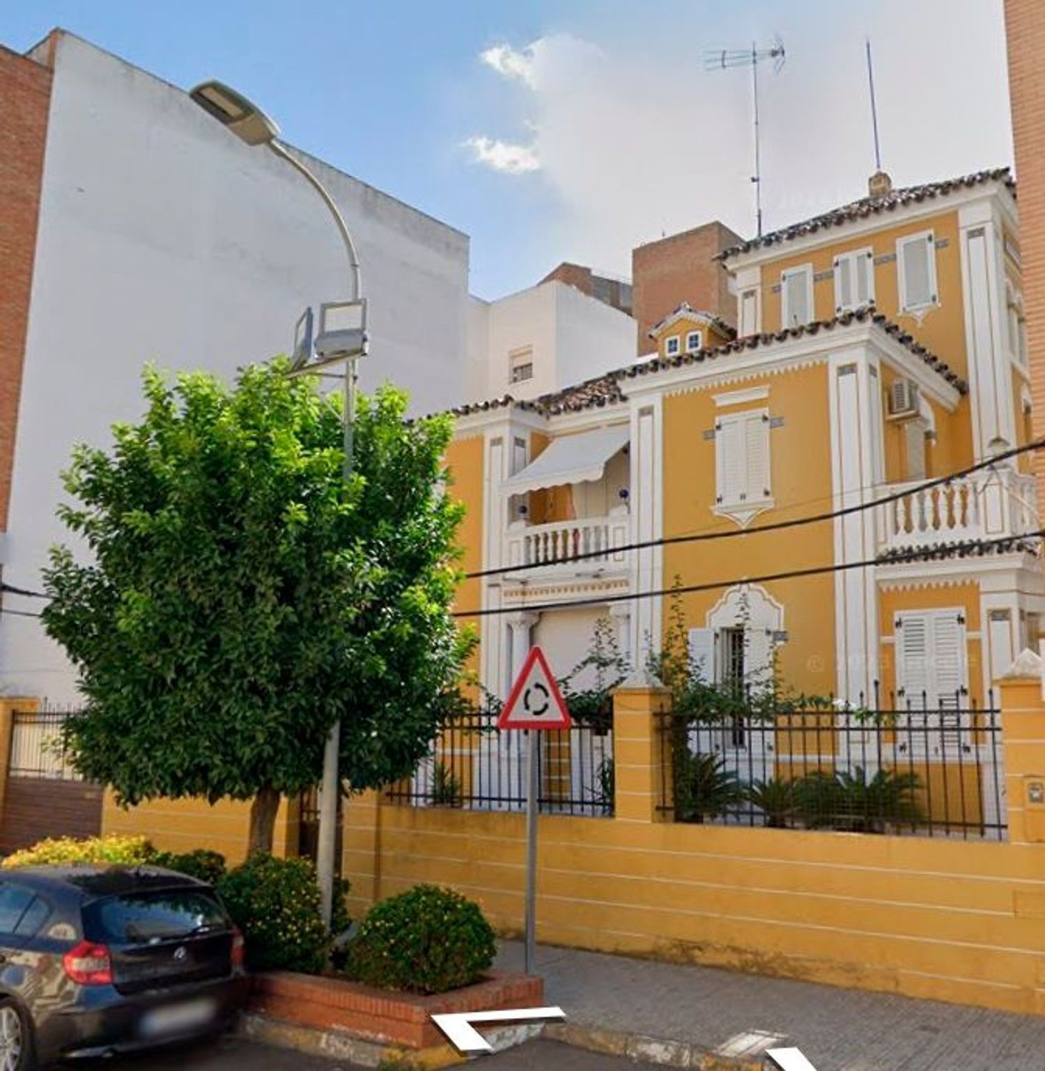 Exterior view of House or chalet for sale in Almendralejo