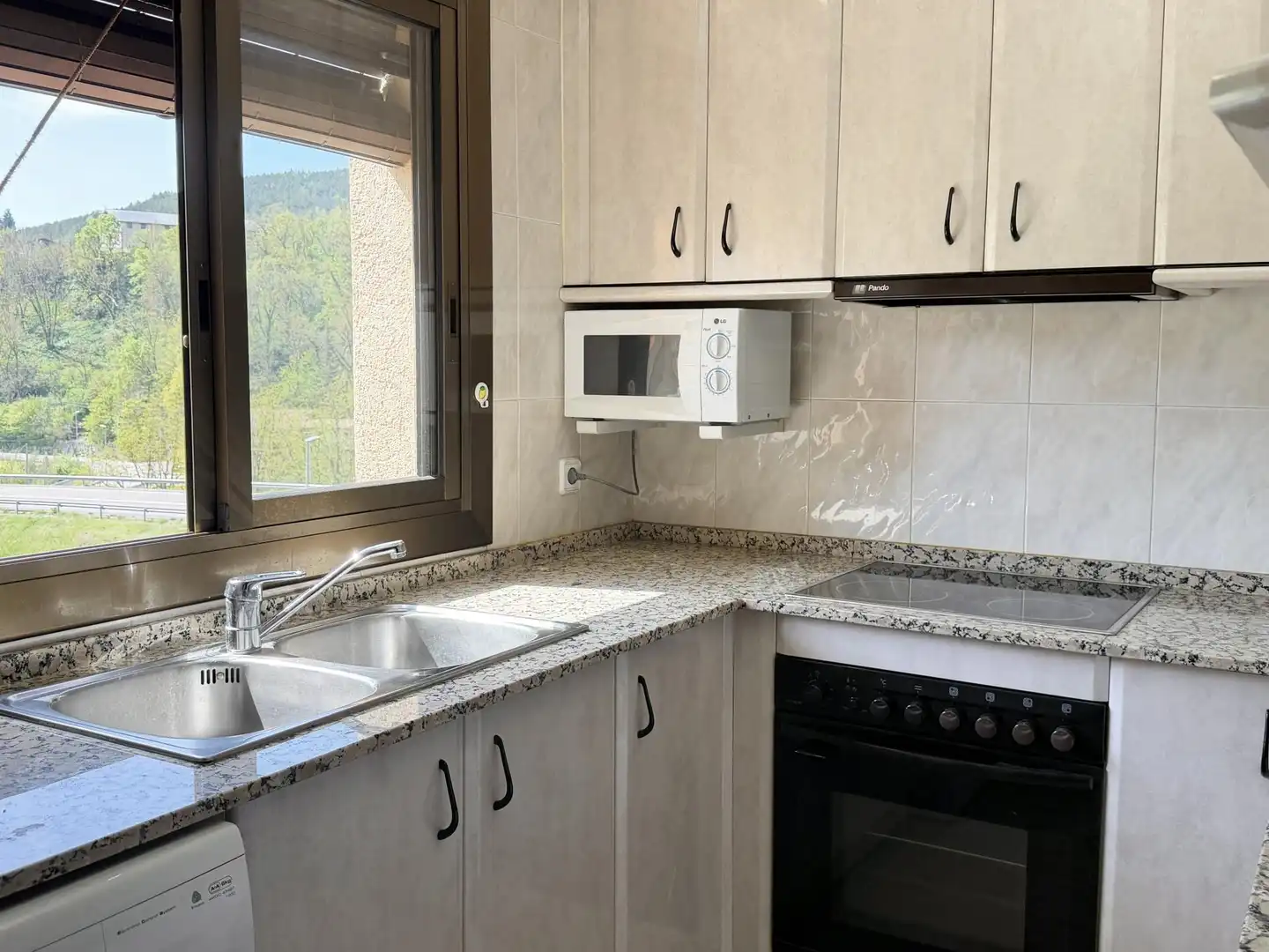 Cocina de Piso en venta en Bagà con Calefacción, Amueblado y Horno