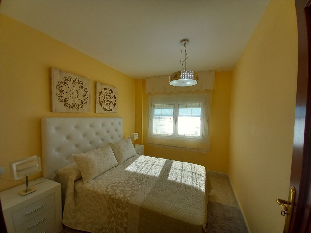 Bedroom of Flat for sale in Ribeira  with Terrace and Furnished