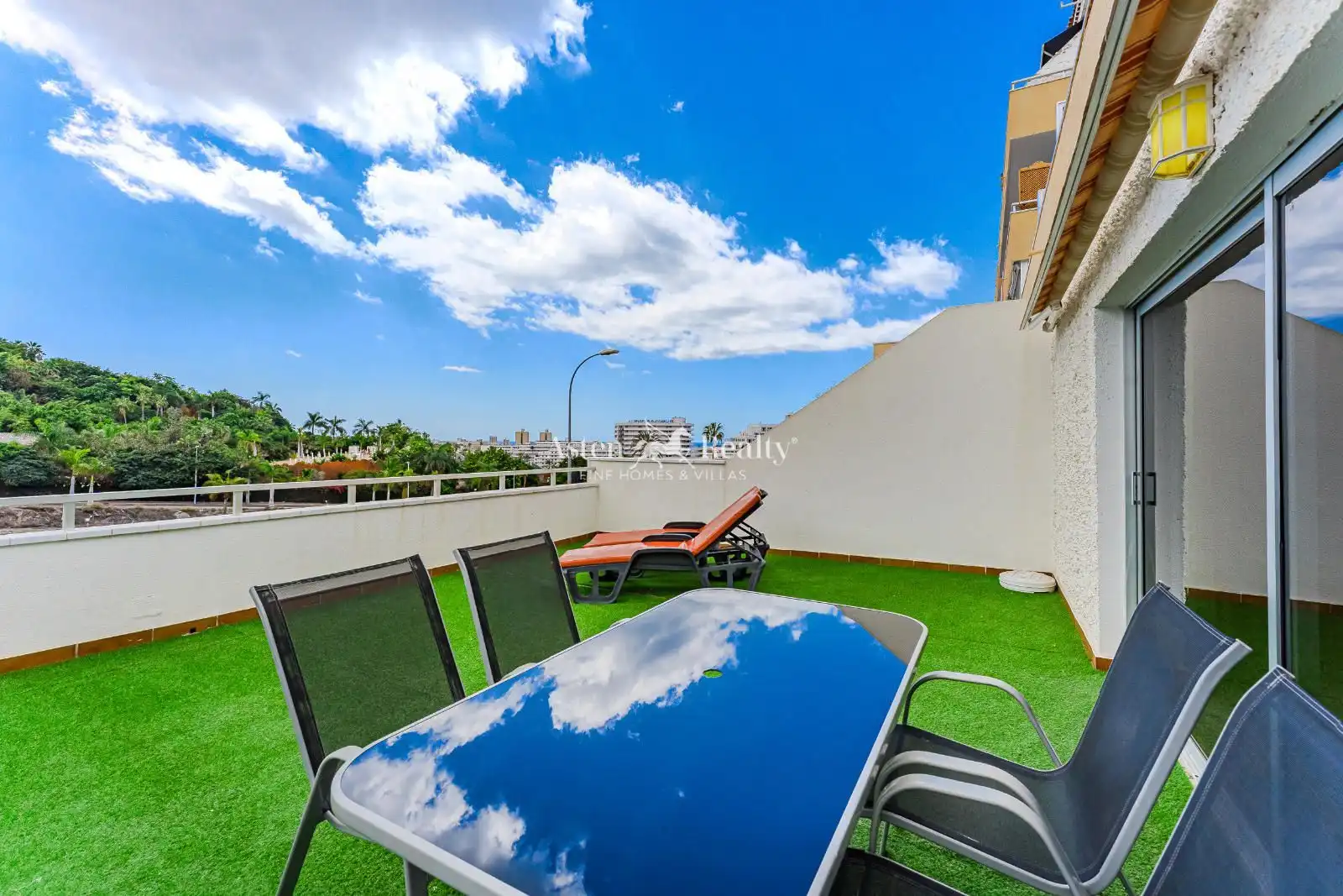 Apartament en venda a Austria, San Eugenio Alto