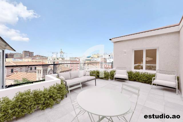 Ático en Venta en Alejandro Gonzalez en Fuente del Berro