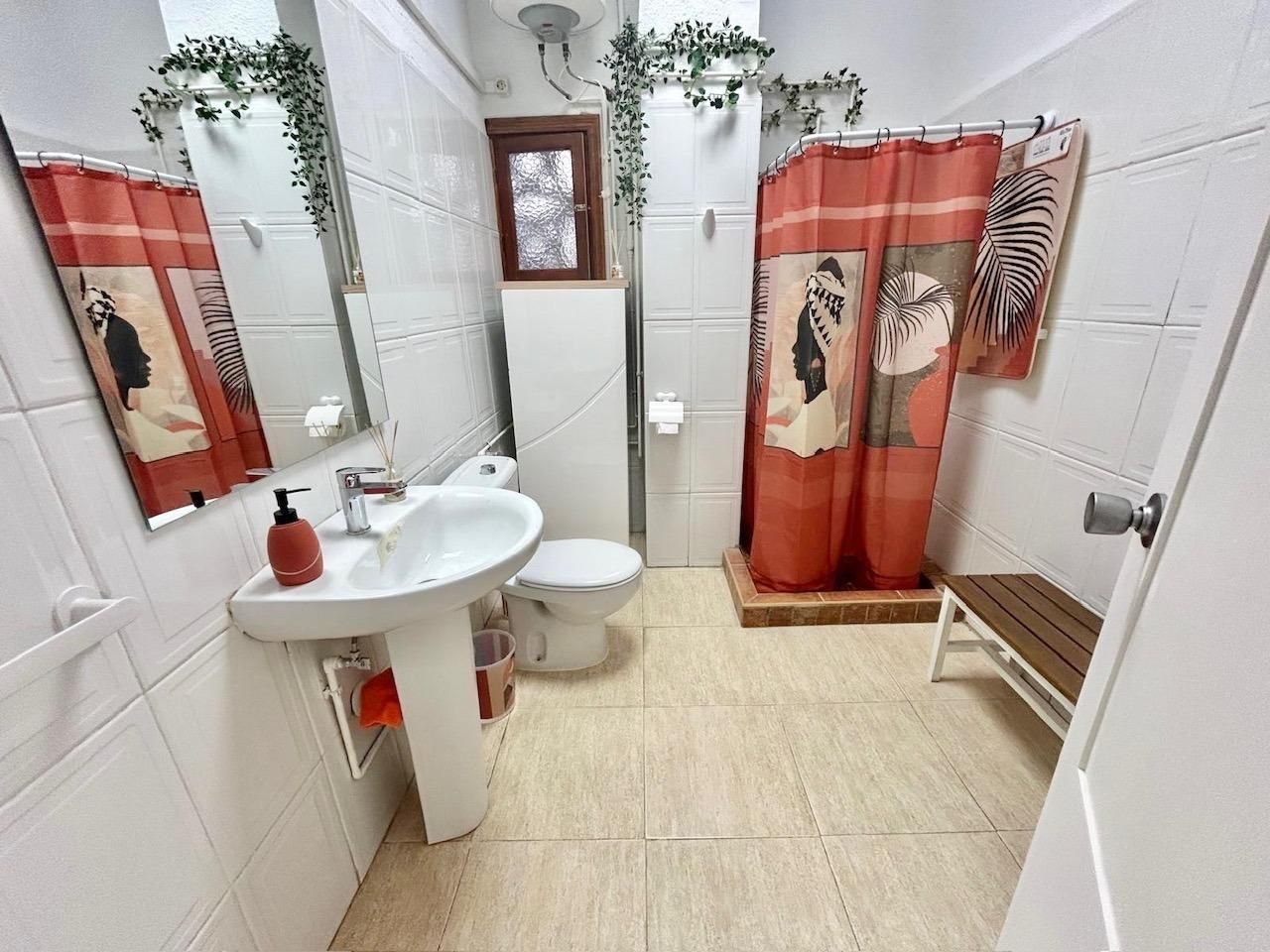 Bathroom of Planta baja for sale in Orihuela  with Storage room