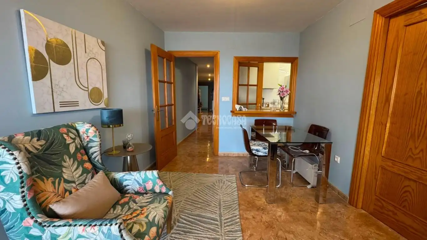 Sala de estar de Piso en venta en Polopos con Aire acondicionado y Balcón