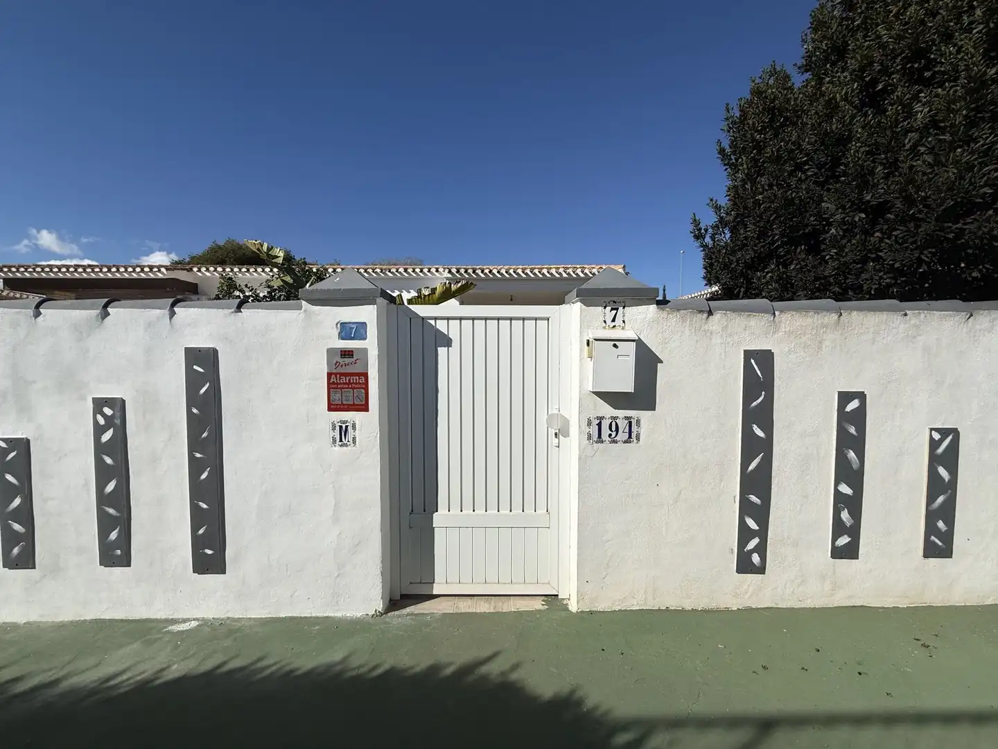 Exterior view of Detached homes for sale in Orihuela  with Private garden, Terrace and Furnished