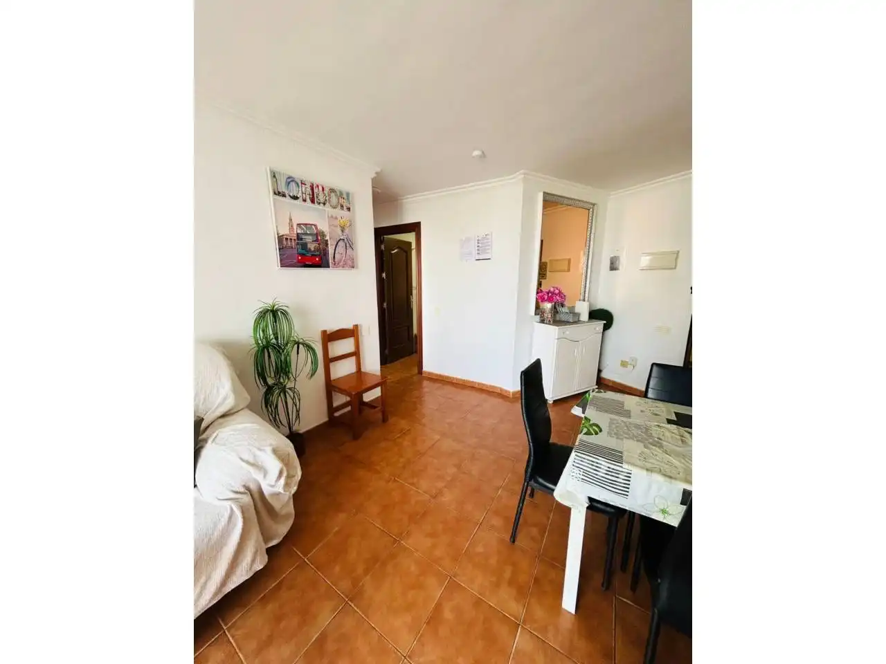 Apartament en venda a Puerto Marina