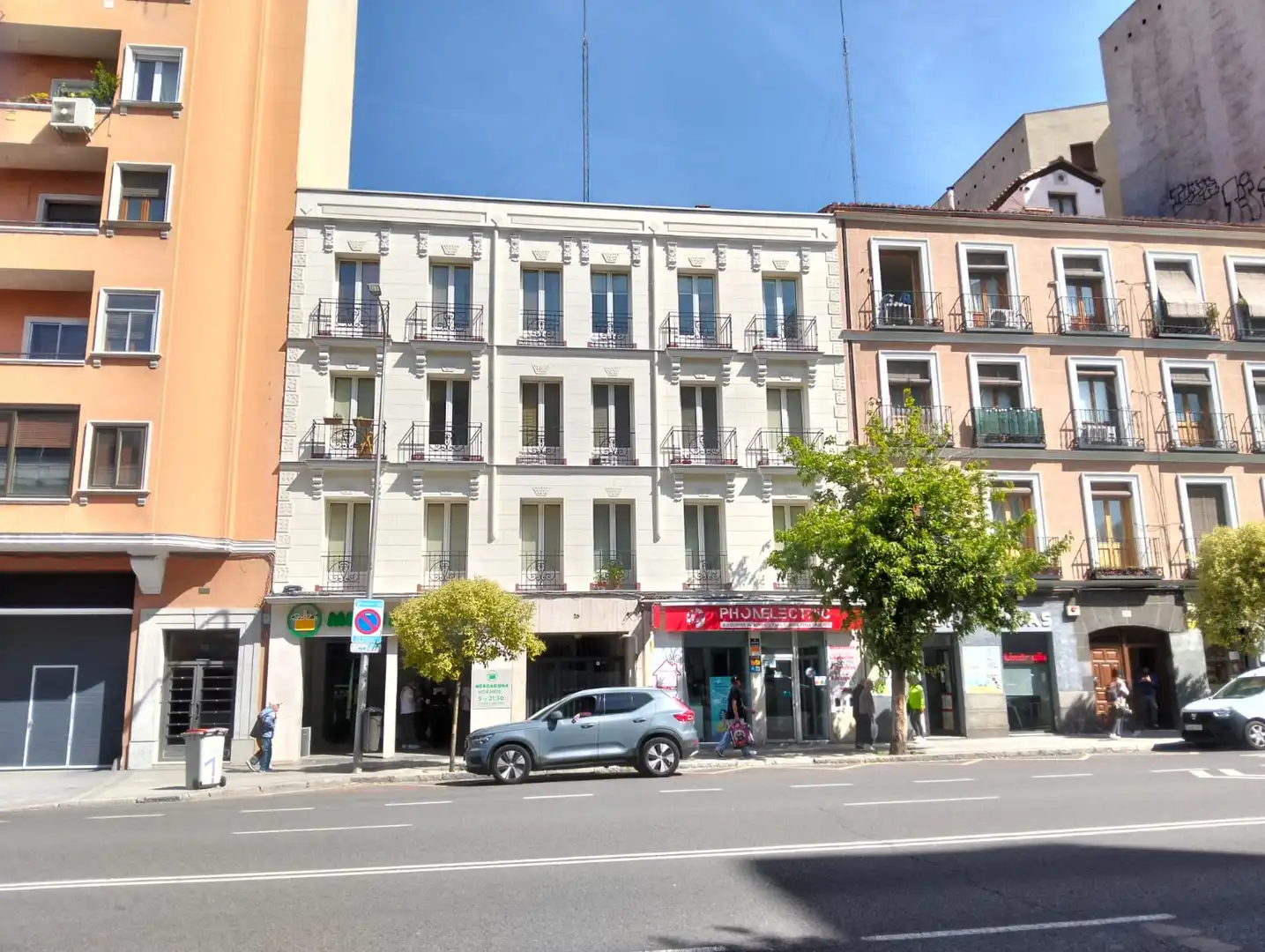 Vista exterior de Pis de lloguer en Madrid amb Aire condicionat, Calefacció i Moblat