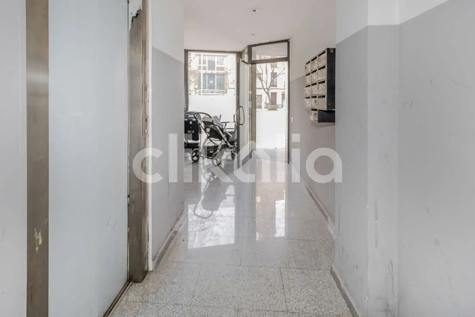 Piso en venta en Manlleu con Terraza