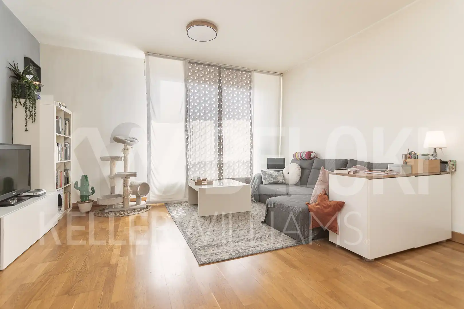 Sala de estar de Dúplex en venta en  Pamplona / Iruña con Calefacción y Balcón