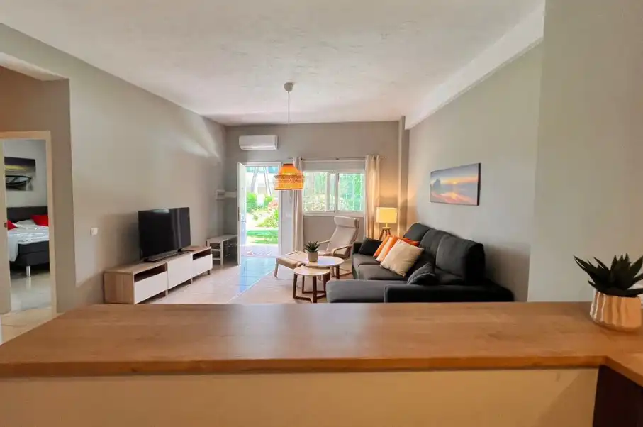 Sala d'estar de Pis en venda en Marbella amb Terrassa, Moblat i Forn