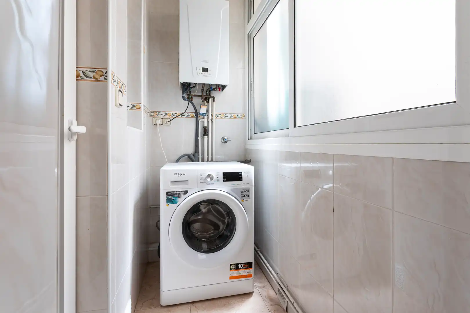 Baño de Piso en venta en Barcelona con Calefacción