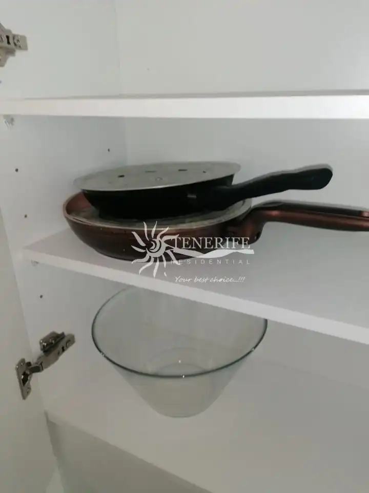 Planta baja en venta en Adeje con Terraza y Amueblado