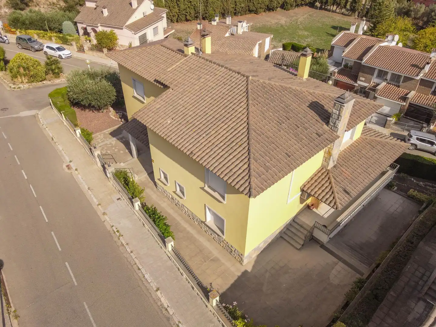 Vista exterior de Casa o chalet en venta en Figueres con Aire acondicionado, Jardín privado y Terraza