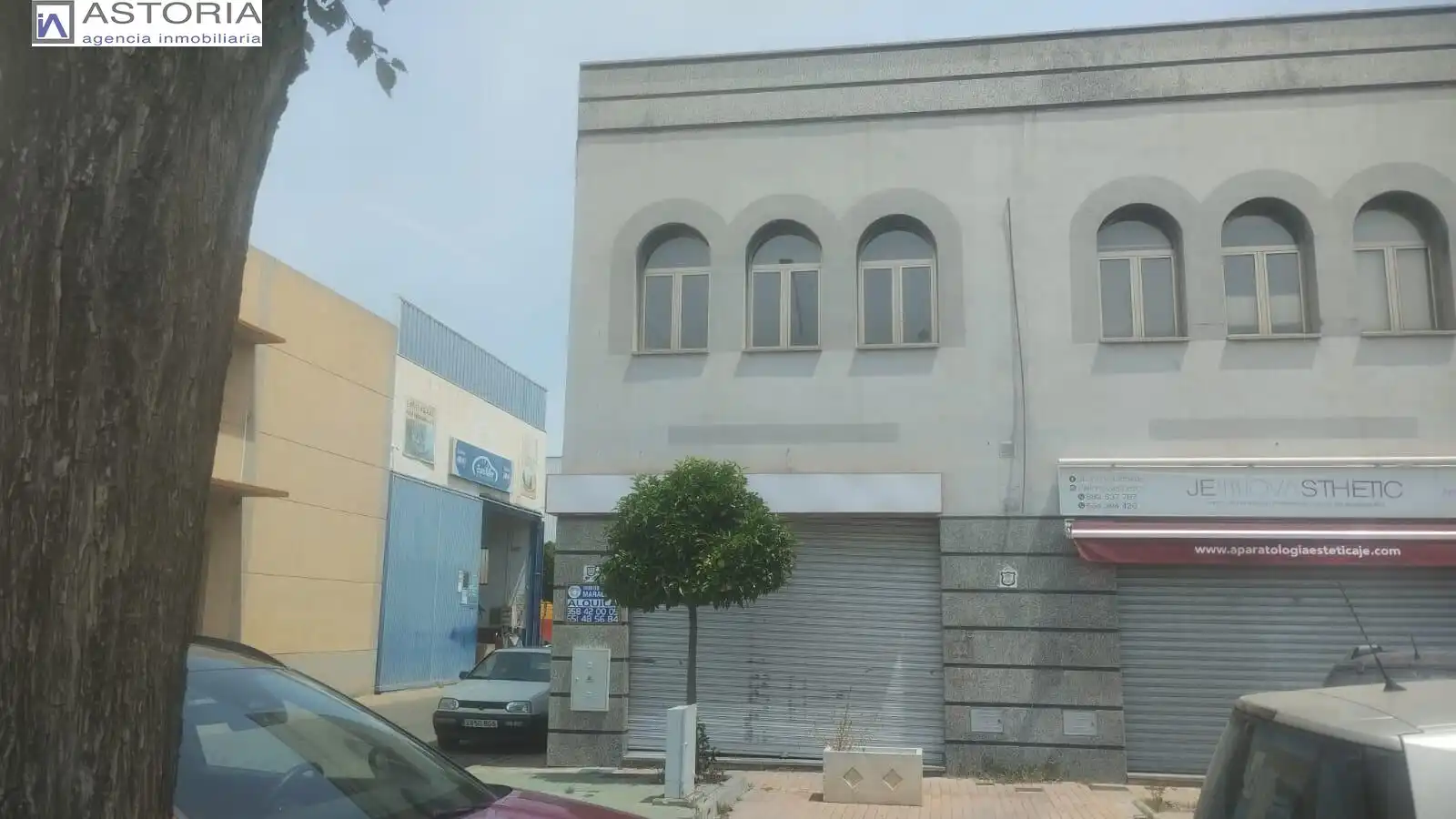 Local comercial de lloguer a Calle Calle de Baza