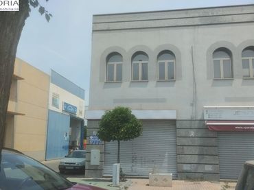 Business premises to rent in Calle Calle de Baza