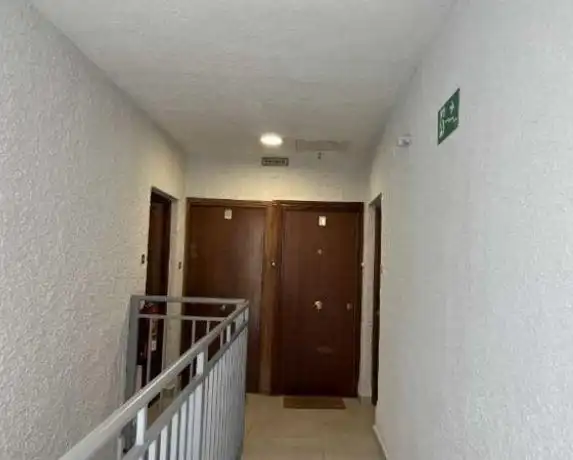 SE VENDE piso OKUPA en C Campo De La Paloma 16 de Madrid, imatge 2