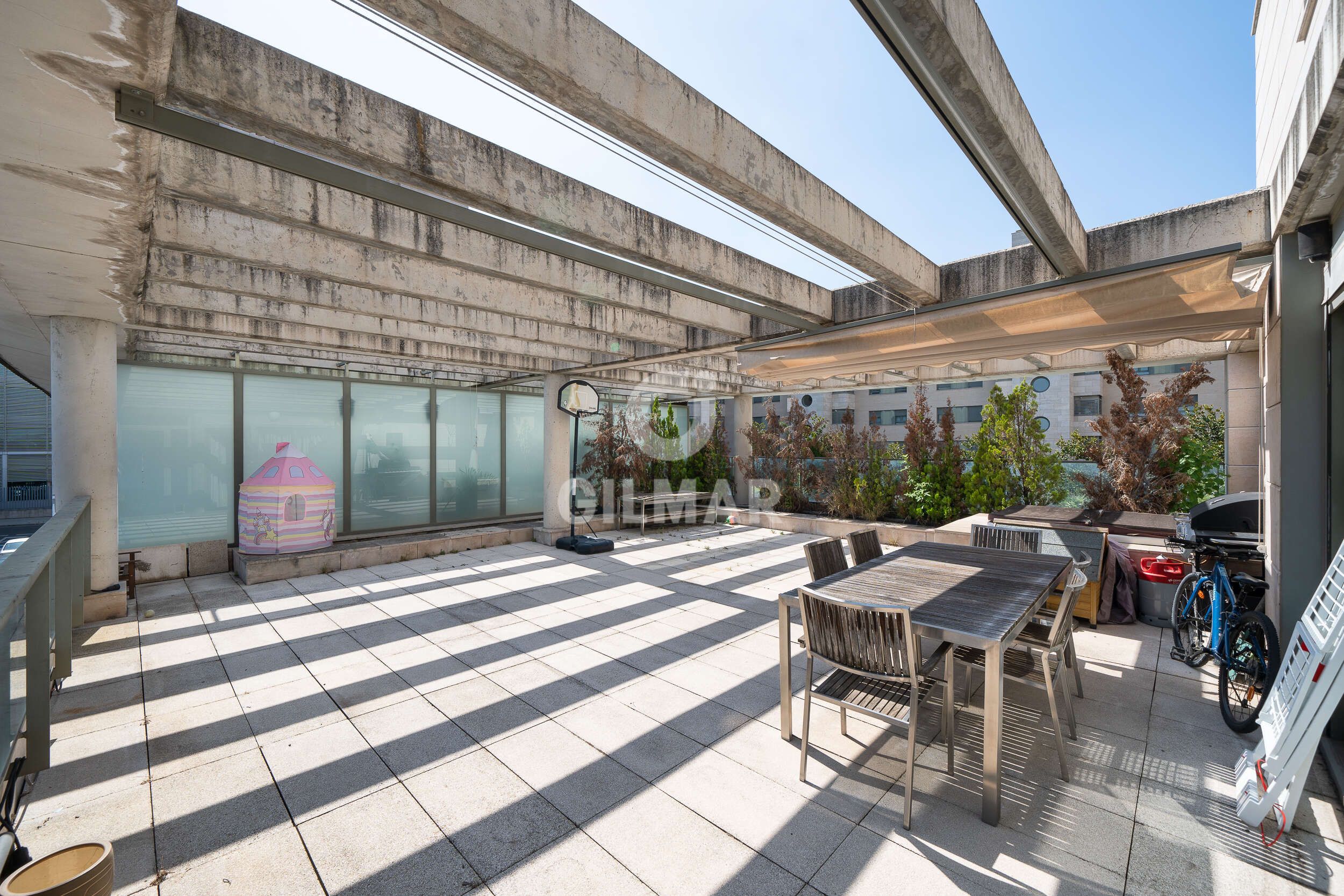 Terrace of Flat for sale in  Madrid Capital  with Heating, Private garden and Storage room