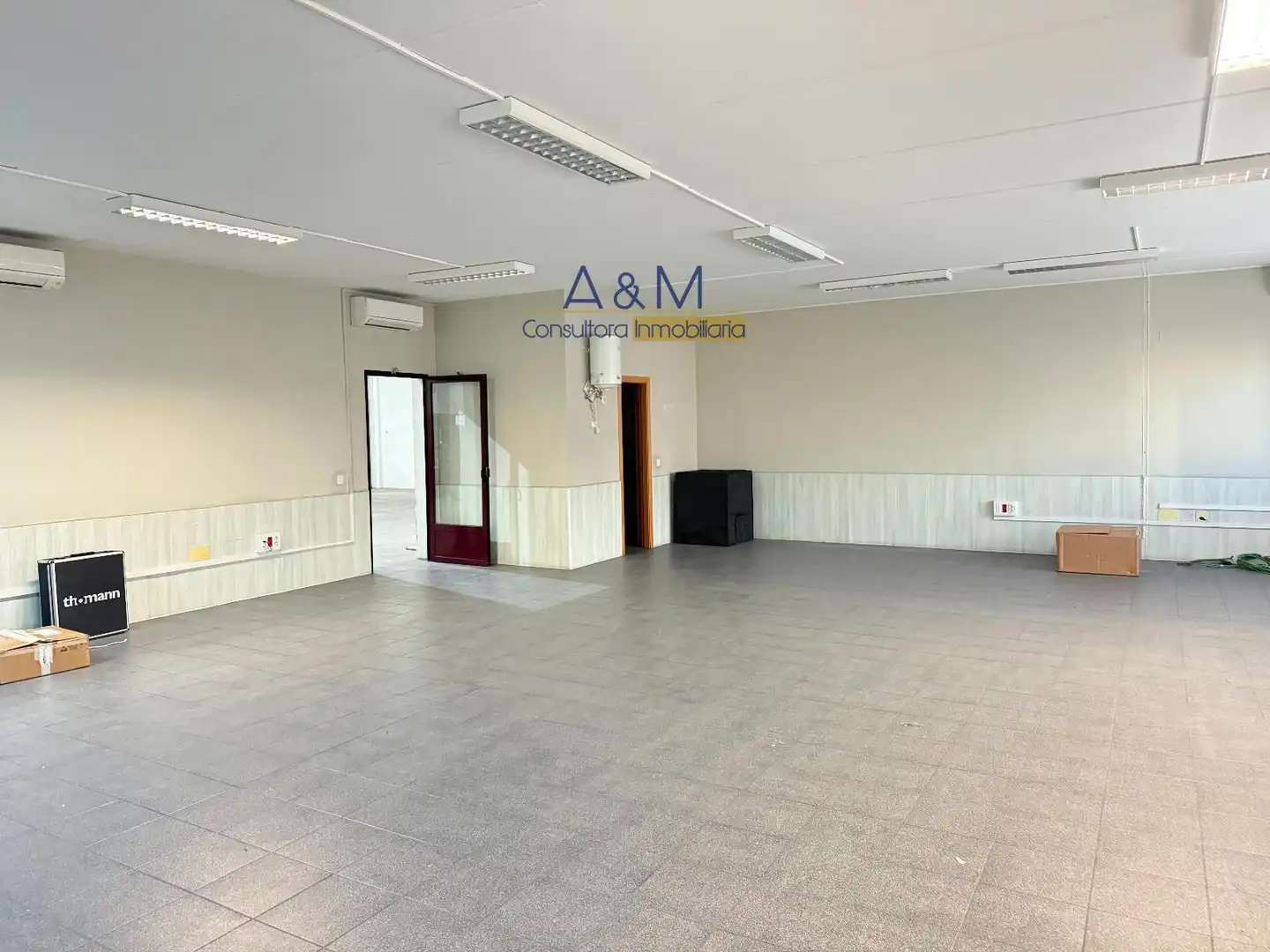 Industrial buildings for rent in Cistérniga  with Heating