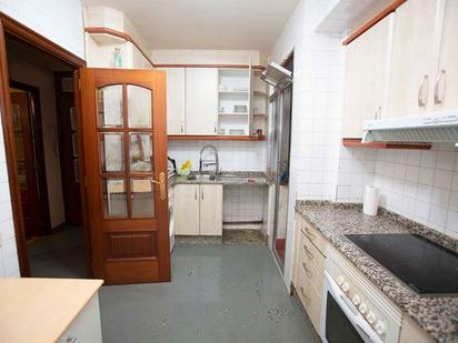 Kitchen of Flat for sale in Santiago de Compostela   with Heating, Terrace and Storage room
