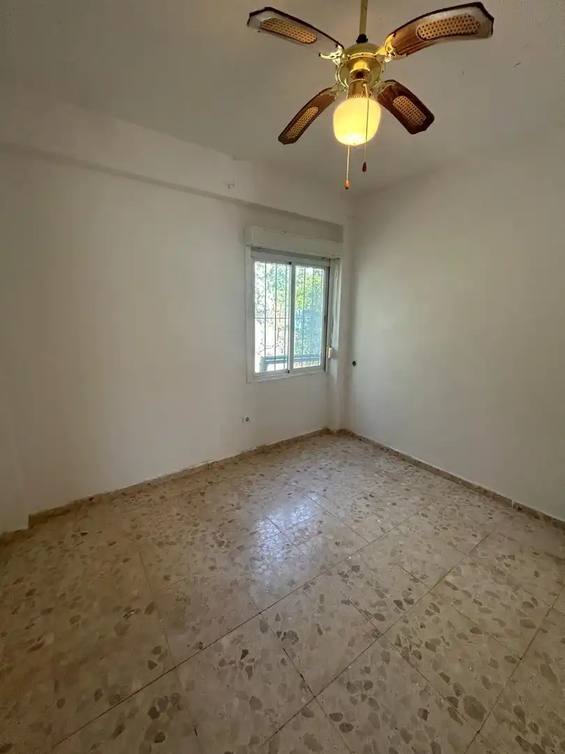 Dormitori de Casa o xalet en venda en Utrera
