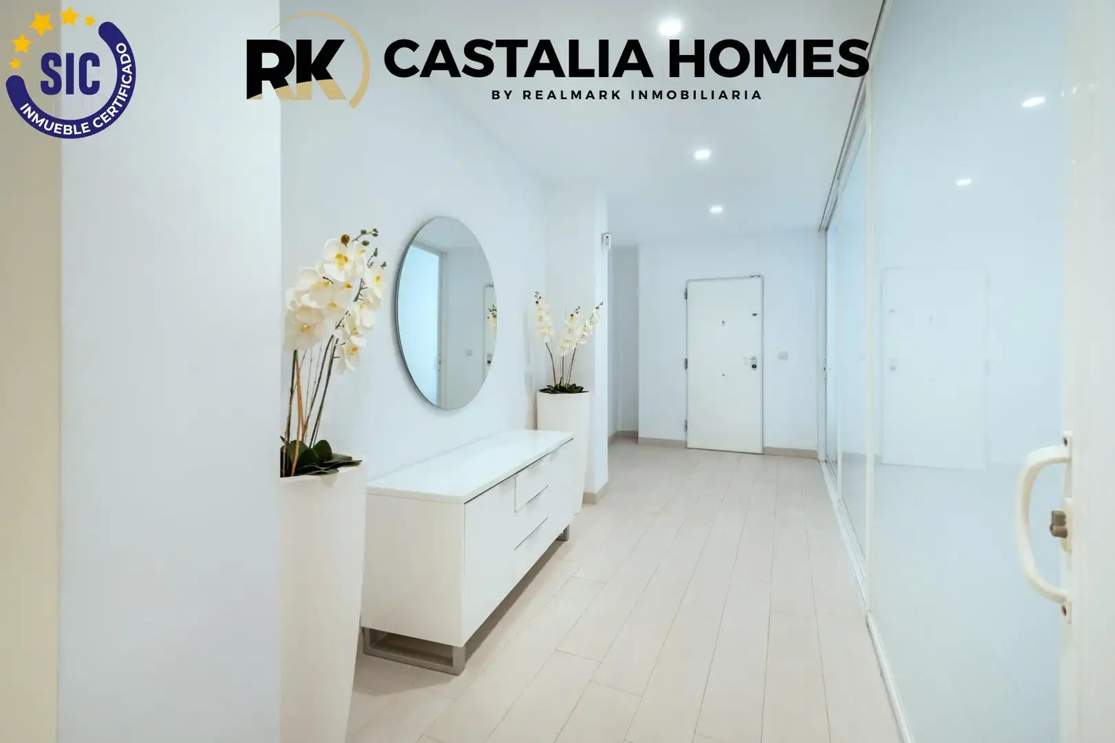 Einfamilien-Reihenhaus zum Verkauf in Castellón de la Plana / Castelló de la Plana mit Klimaanlage, Privatgarten und Terrasse