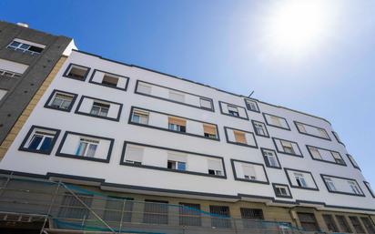 Exterior view of Attic for sale in  Santa Cruz de Tenerife Capital  with Terrace