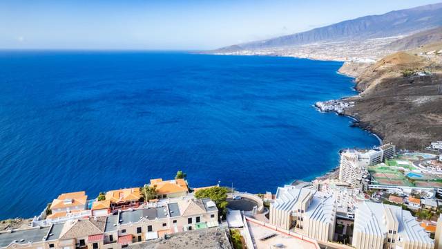 Casa adosada en Venta en Calle Magallanes en Radazul