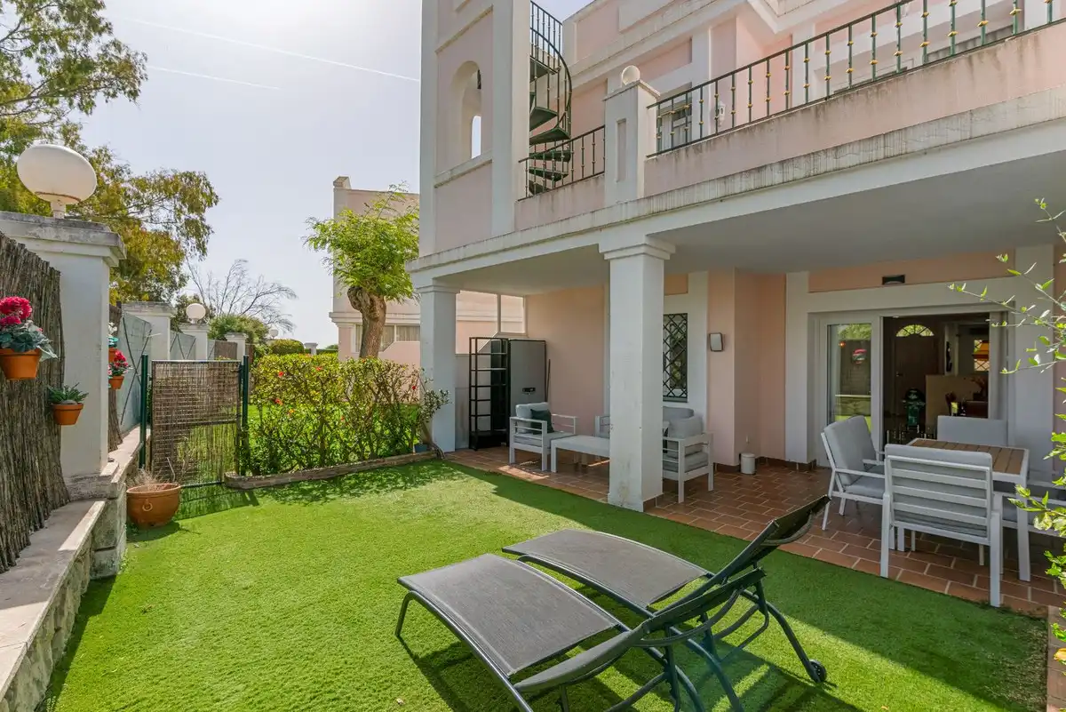 Apartamento con ascensor en venta en Nueva Andalucía