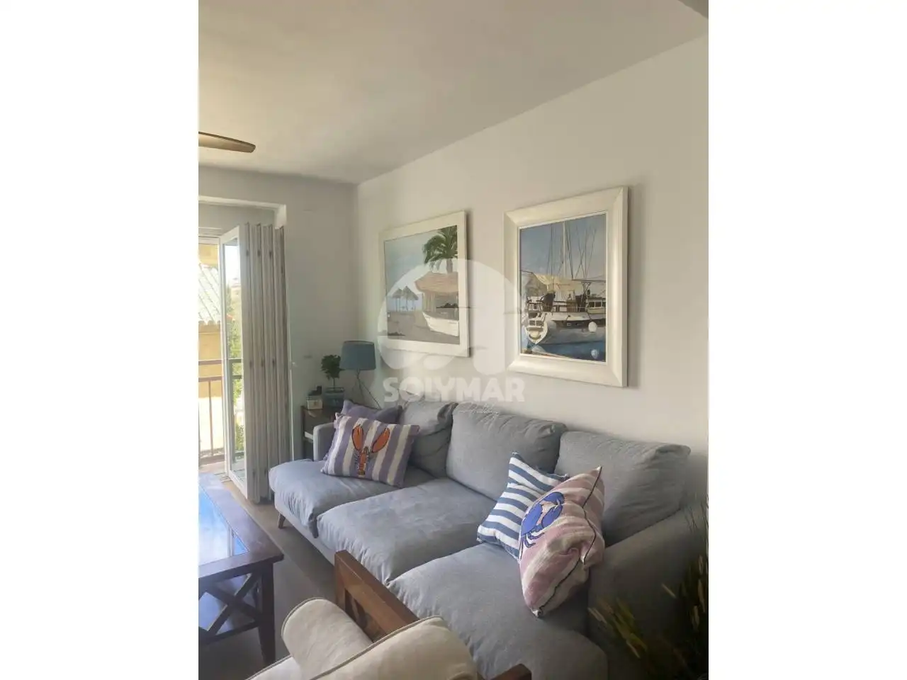 Living room of Flat for rent in Vélez-Málaga  with Air Conditioner, Furnished and Balcony