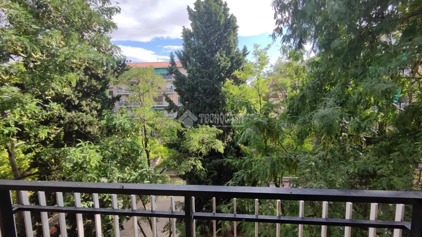 Terrassa de Pis en venda en Zaragoza amb Calefacció i Terrassa