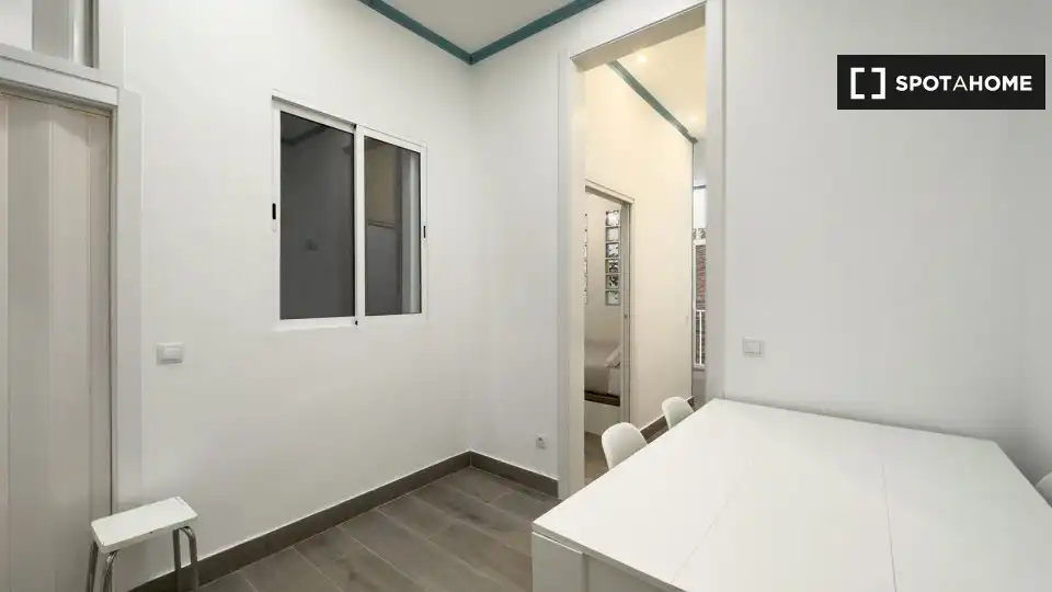 Flat to rent in Ciutat Vella, imagen 3