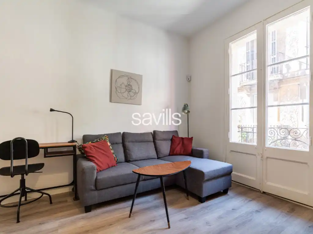 Wohnzimmer von Wohnungen zum Verkauf in Barcelona mit Möbliert und Balkon