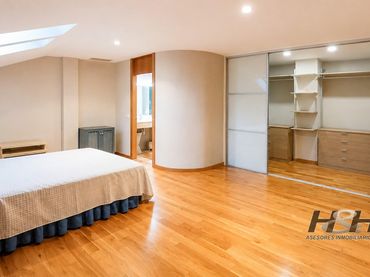 House with balcony for sale in Zona Concordia