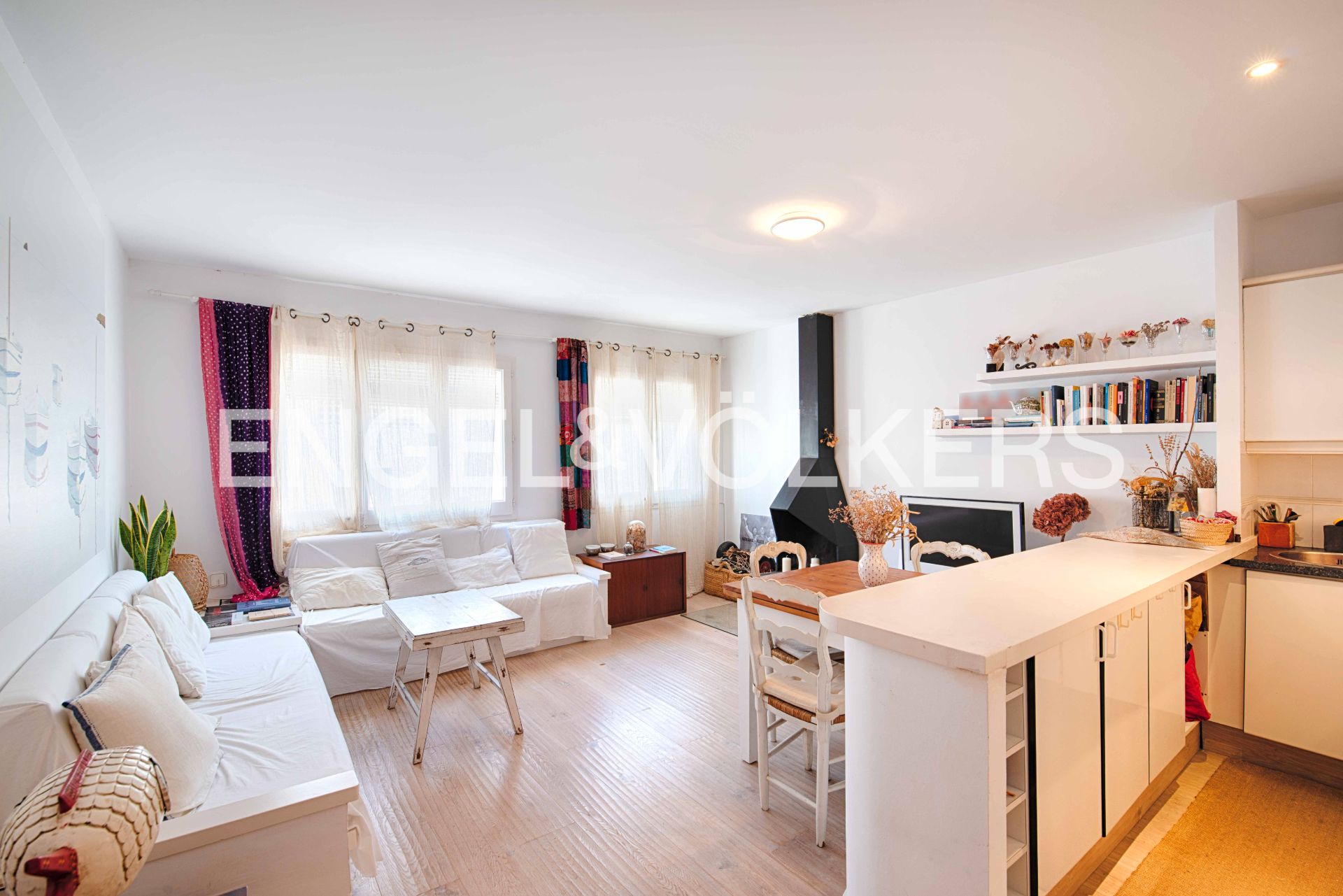 Exterior view of Flat for sale in Cadaqués  with Furnished