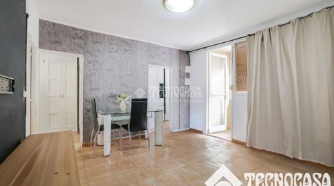 Foto 2 de Piso en venta en La Guineueta, Barcelona Capital