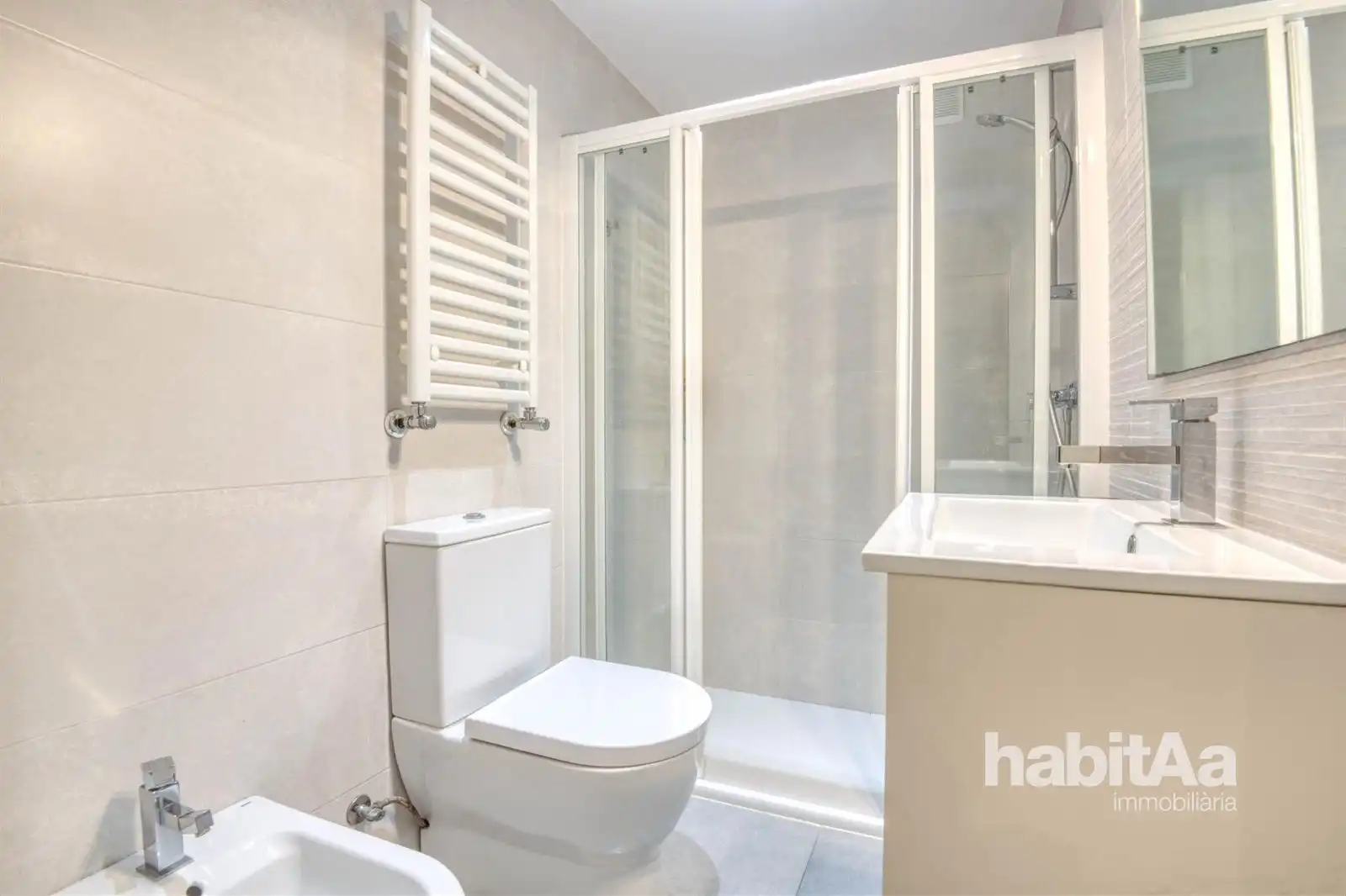 Badezimmer von Wohnung zum Verkauf in Sant Feliu de Guíxols