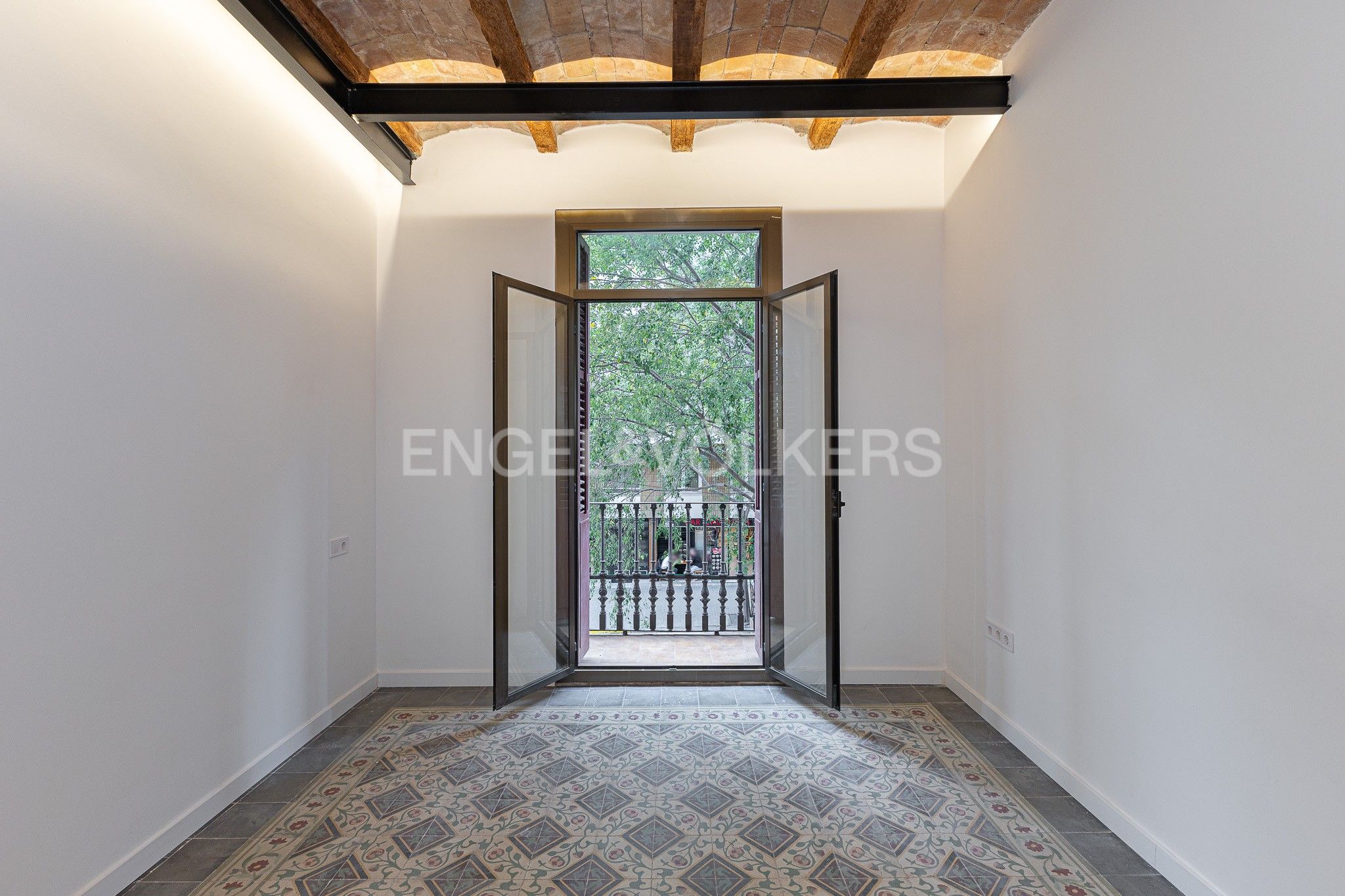 Apartament en venda en  Barcelona Capital amb Calefacció, Terrassa i Traster