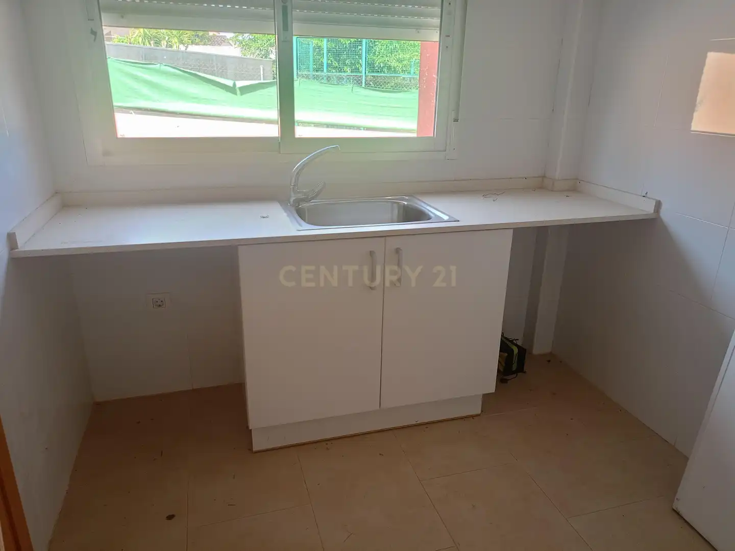 Kitchen of Houses for sale in Chiva  with Private garden, Storage room and Balcony