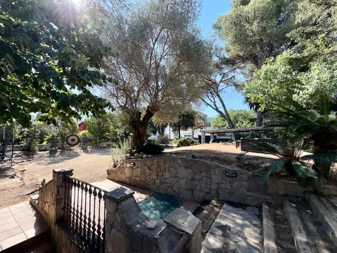 Garden of Houses for sale in Montcada i Reixac  with Air Conditioner, Heating and Private garden