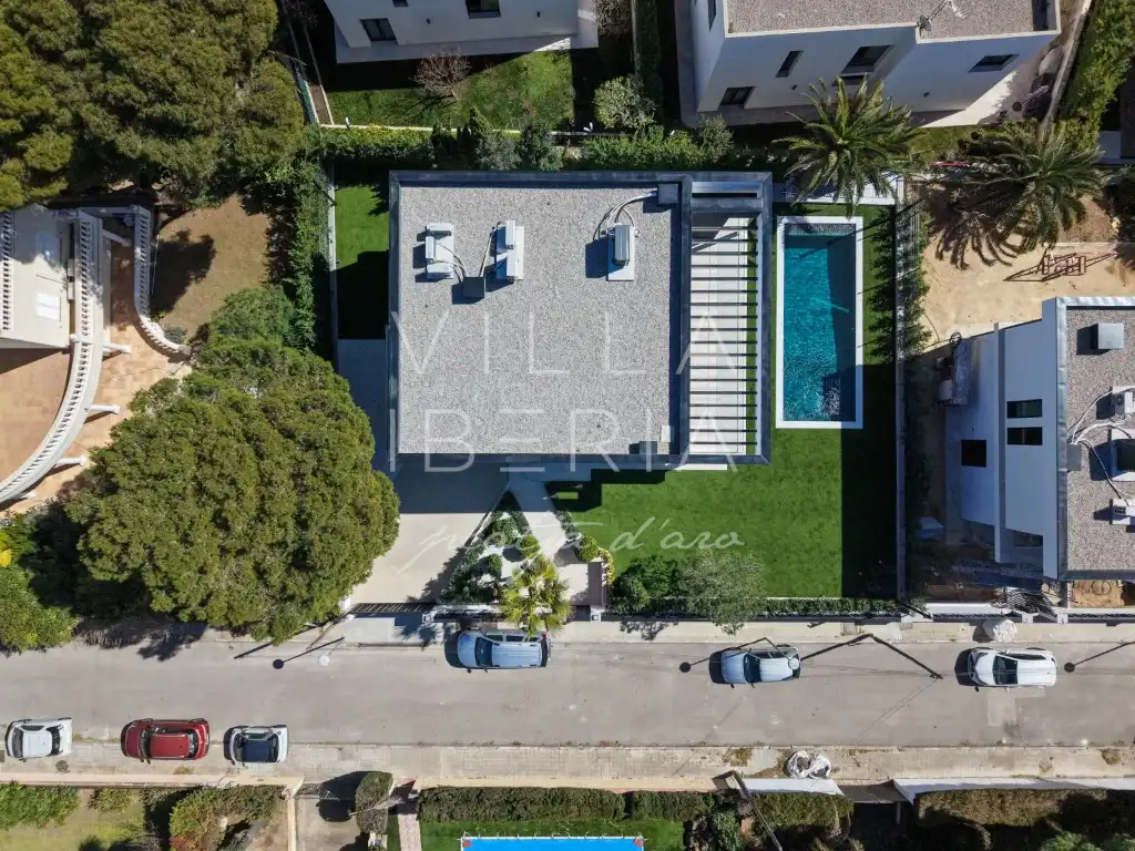 Casa amb piscina en venda a Calle Pedraforca, imagen 36