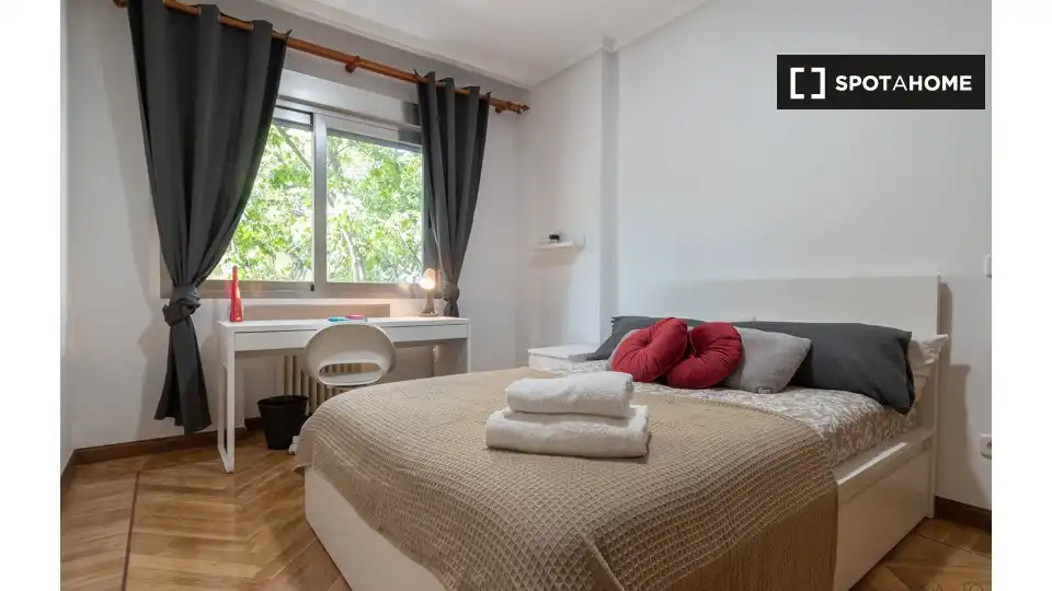 Room in Madrid, Madrid